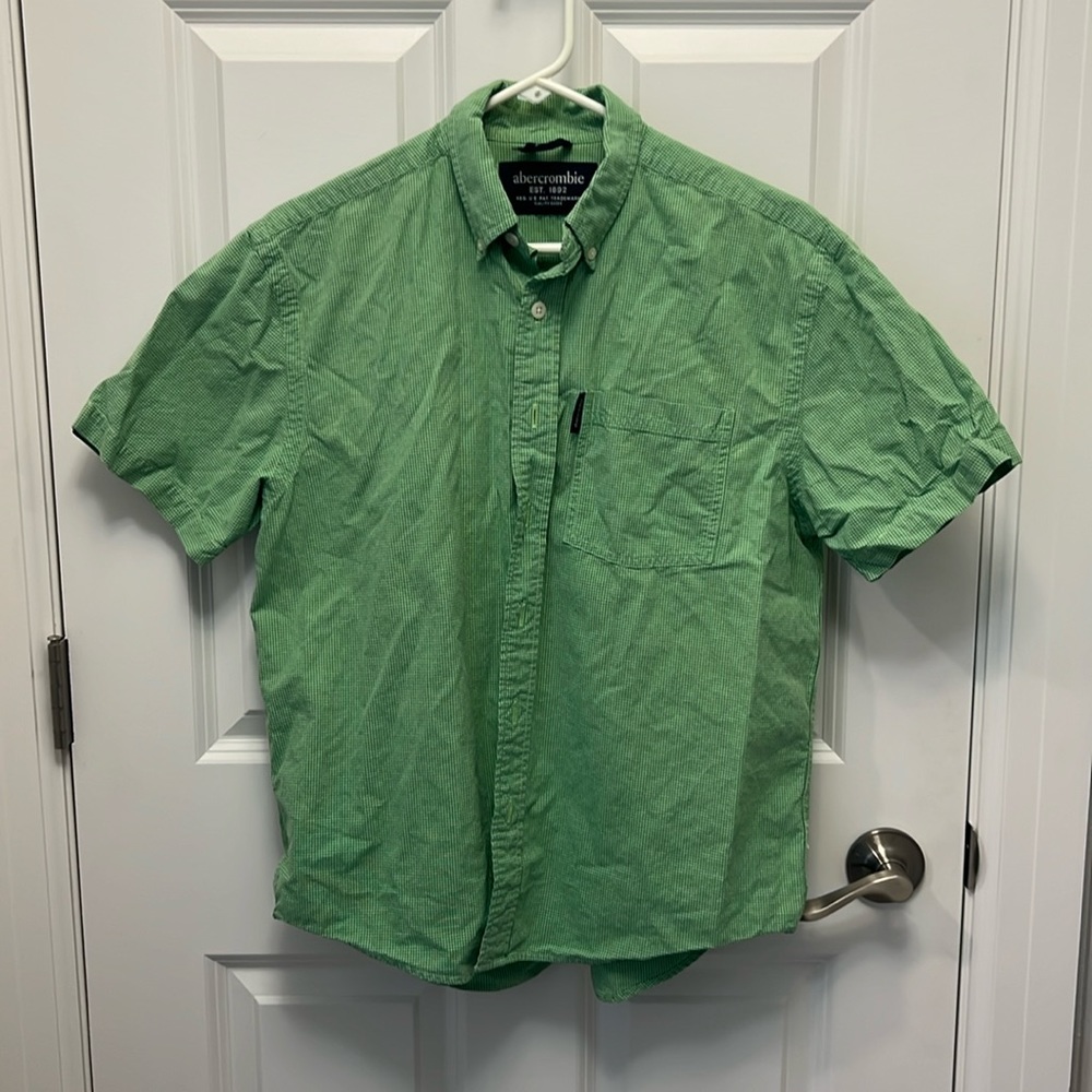 Abercrombie Kids cotton button down- short sleeve- boys L